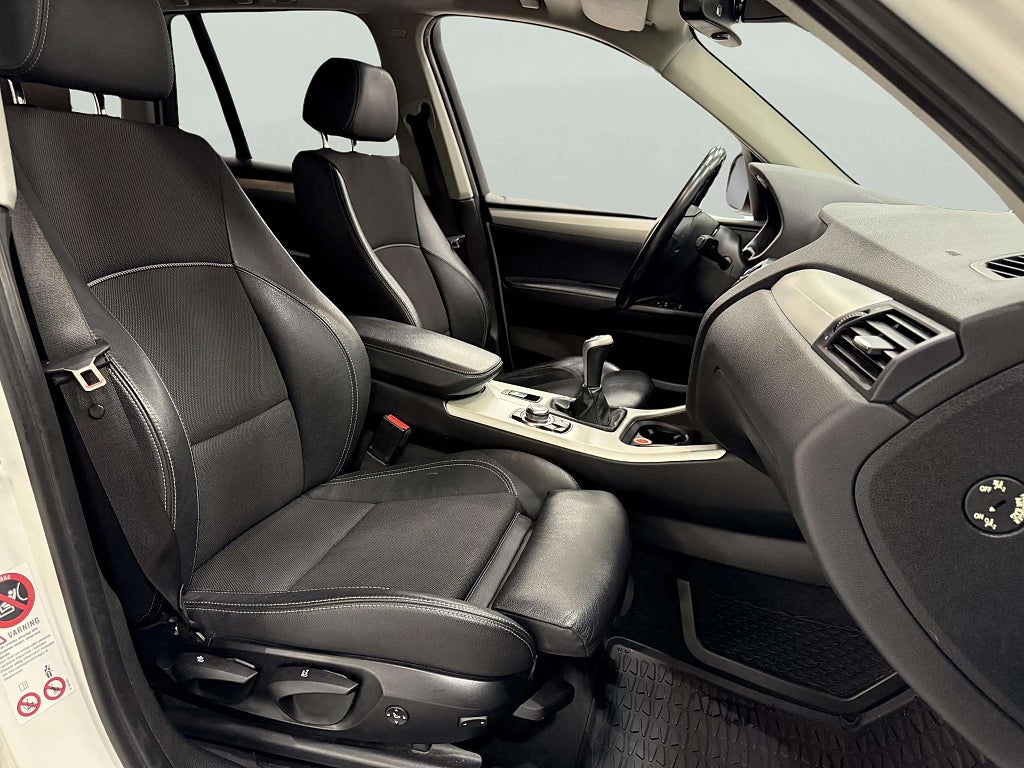 BMW X3 xDrive20d  - miniatyr 14