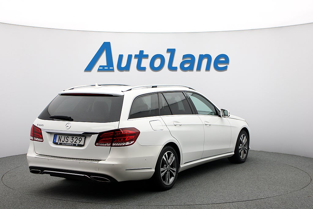 Mercedes-Benz E 220 T BlueTEC 4MATIC 7G Pano,H/K,Värmare,Kamera,Drag