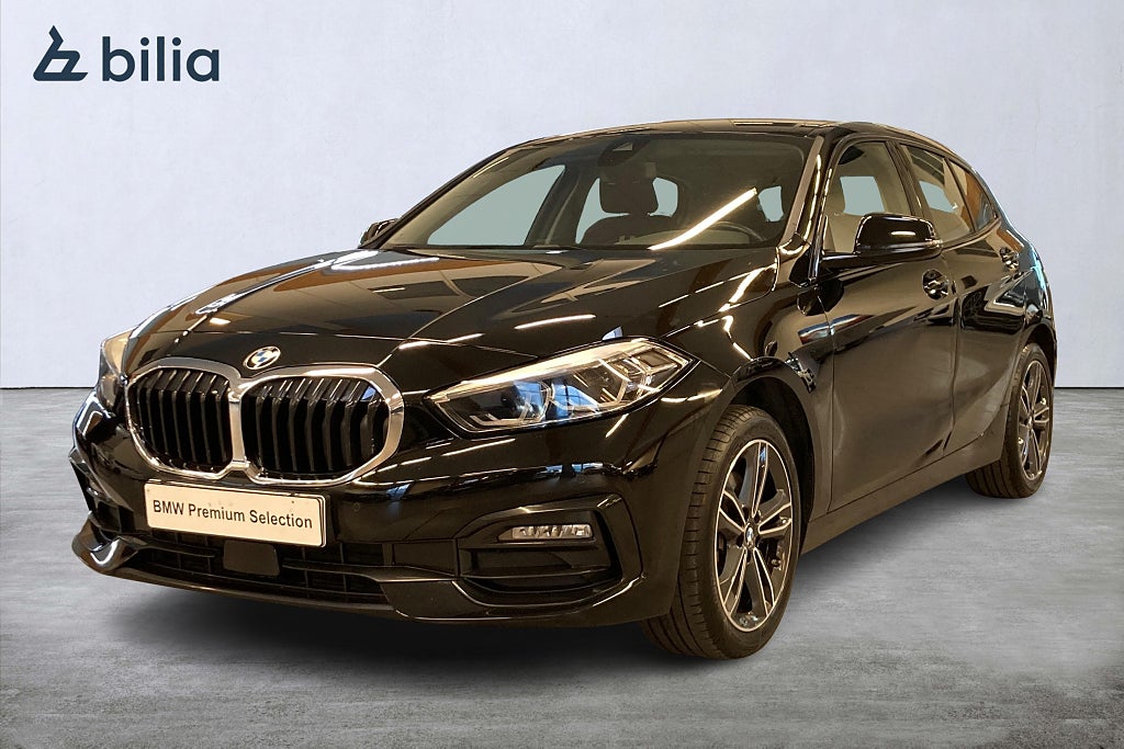 BMW 118I Sport line Navigation Farthållare PDC Bak 