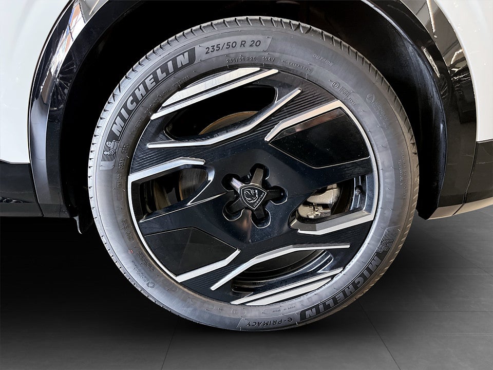 Bild på Peugeot E-3008 GT 214hk Aut KAMPANJRÄNTA 3,99%