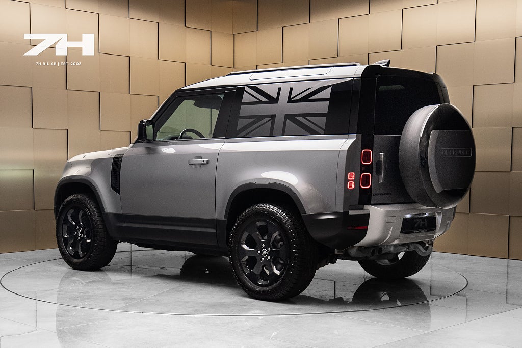 Land Rover Defender 90 D250 Hard Top / Meridian® / 360° / Vent. Minnesstola