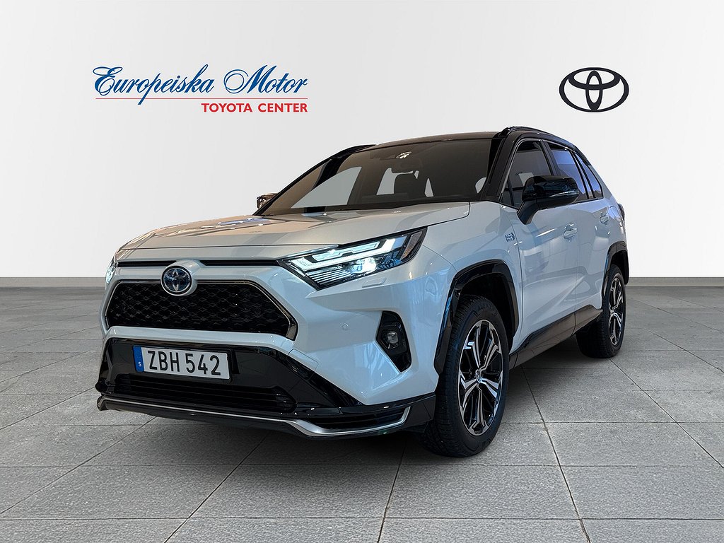 Toyota RAV4 2.5 Plug-In AWD-i Style JBL / V-Hjul / 1140mil