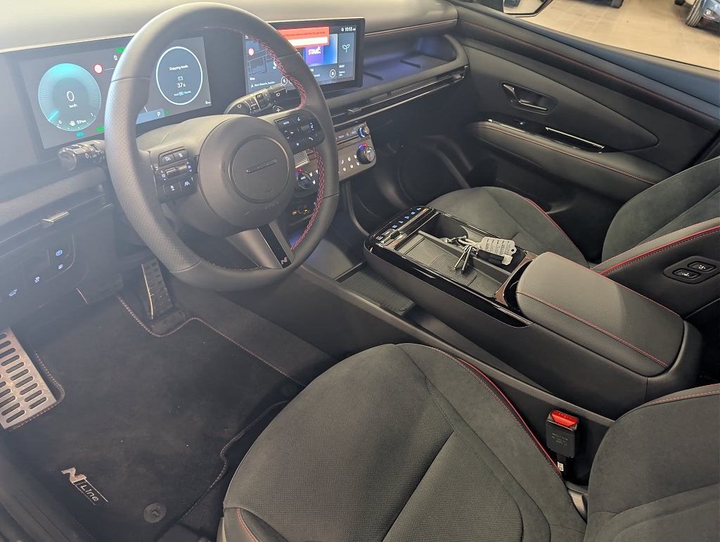 Hyundai Tucson Plug-In Business Edition Operationell Leasing thumbnail