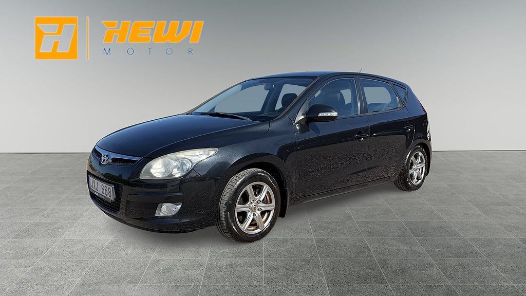 Hyundai i30 1.6 CRDi 116HK|Endast en brukare!Dragkrok|AC|0.45L/mil