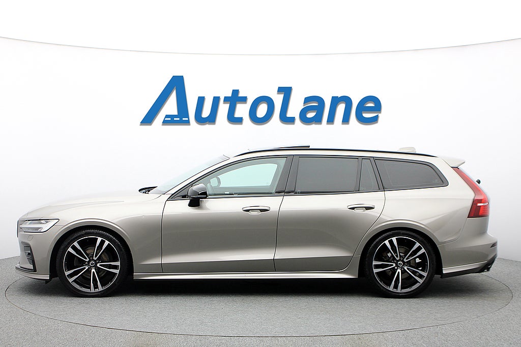 Volvo V60 D4 R-Design H/K, Panorama, Dragkrok, Värmare 190hk