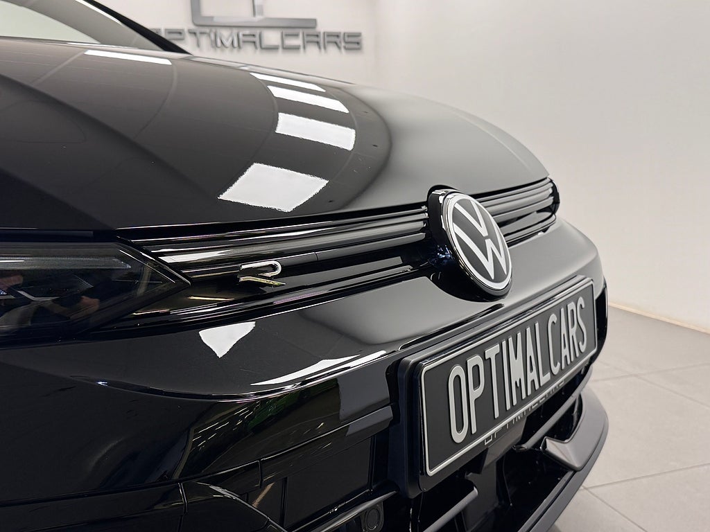Volkswagen Golf 2025 - miniatyr 3