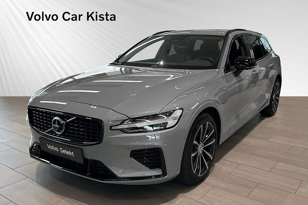 Volvo V60 T6 Plus Dark Nordic Edition Läder 360Kam Blis