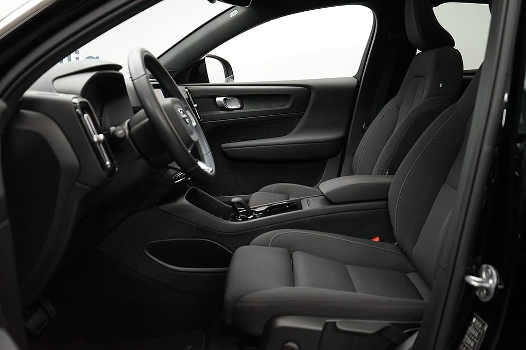 Volvo C40 Recharge Core Edition, Panoramaglastak ej öppnb