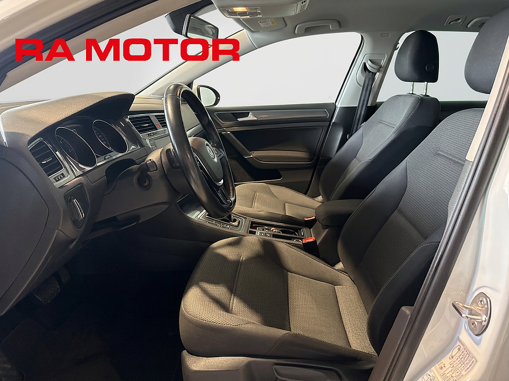 Volkswagen Golf SC 1.6 TDI 116hk | D-värm | Backkamera | Adaptiv-Fart 2019