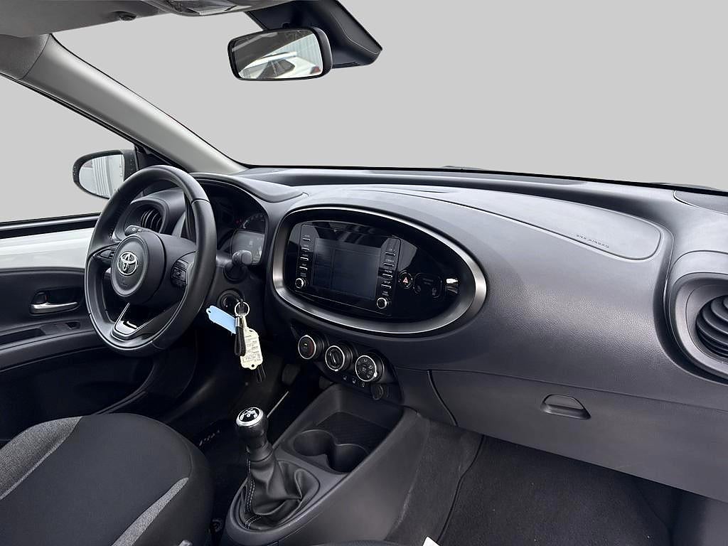 Toyota Aygo 2022 - miniatyr 7