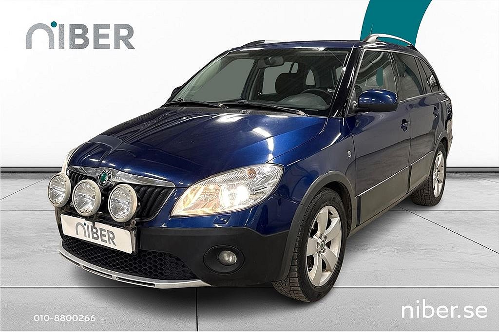 Skoda Fabia Scout 1.2 Tsi DSG, Dragkrok, PDC, 2,95% RÄNTA