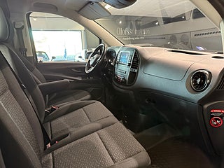 Transportbil - Skåp Mercedes-Benz Vito 5 av 19