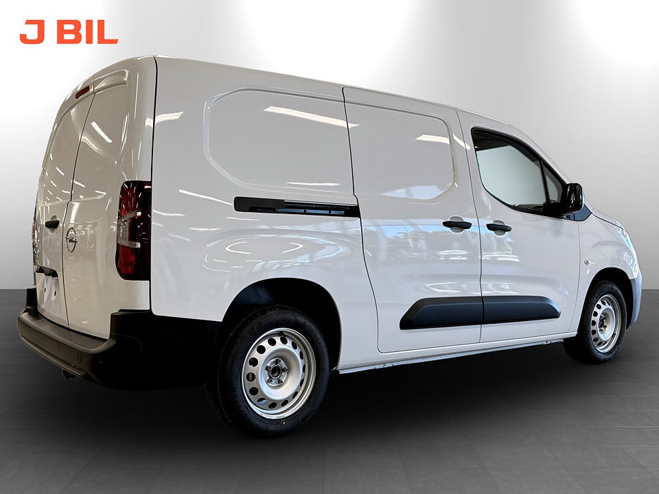 Bild på Opel Combo + 100hk L2 - OMGÅENDE LEVERANS!