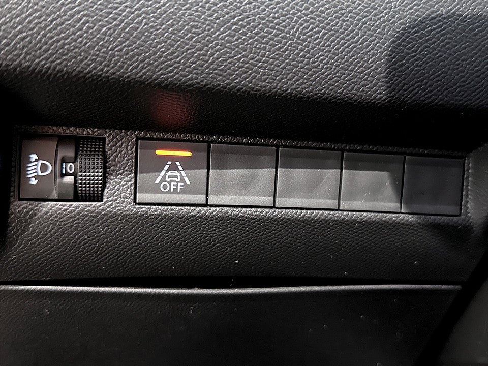 Bild på Peugeot E-208 Active 50kWh 136hk Aut CARPLAY BACKSENSORER