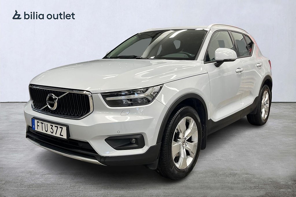 Volvo XC40 T3 Momentum Advanced 163hk Värmare TeknikPaket Navi 