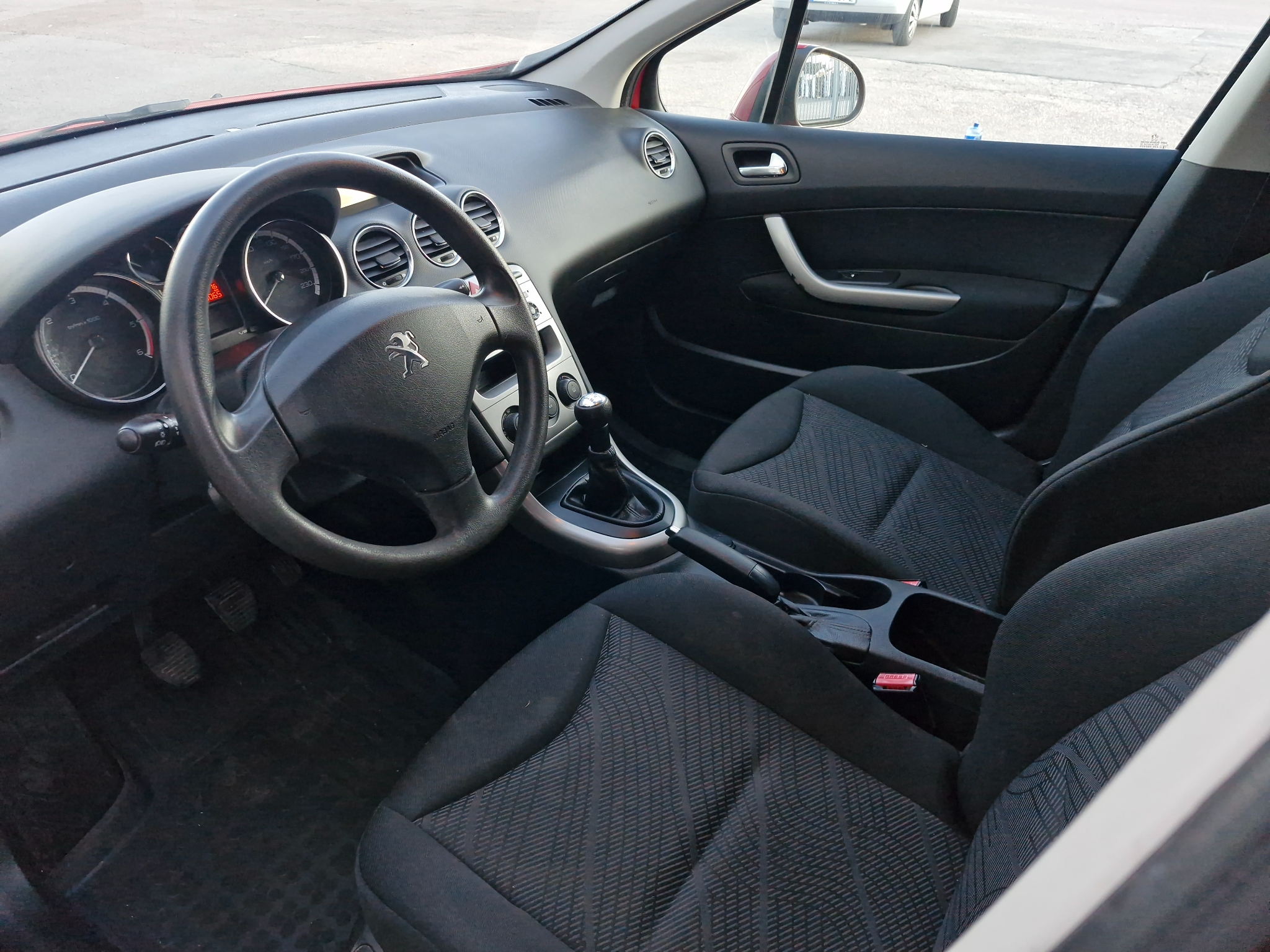 Peugeot 308 2012, bild 7/37