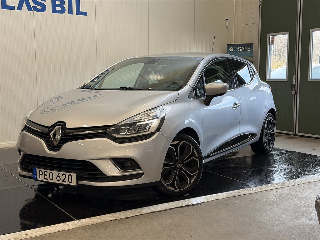 Renault Clio 0.9 TCe Manuell 90hk Intens|Navi|SoV|Ny servad|