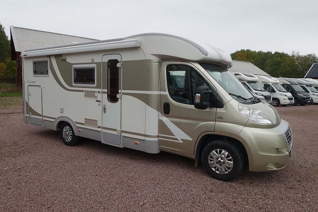 Adria Coral S 660 SL /Långbädd