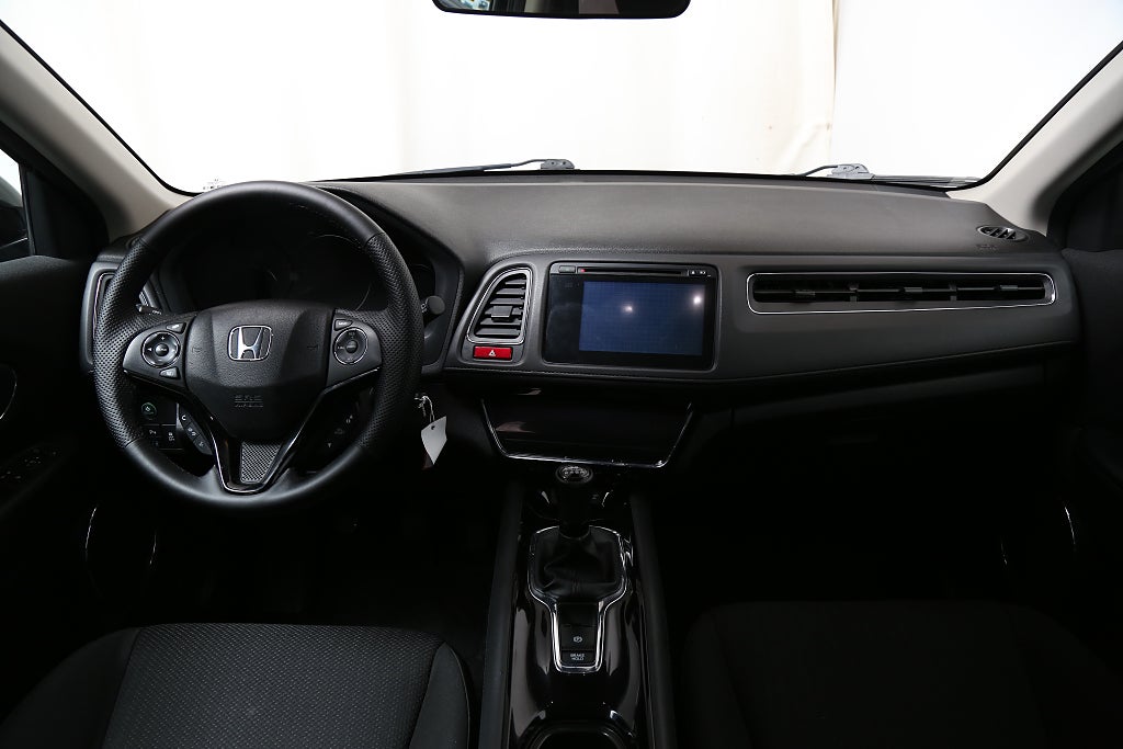 Honda HR-V 1,5 i-VTEC 131hk Elegance P-sensorer Drag Nyservad 2016