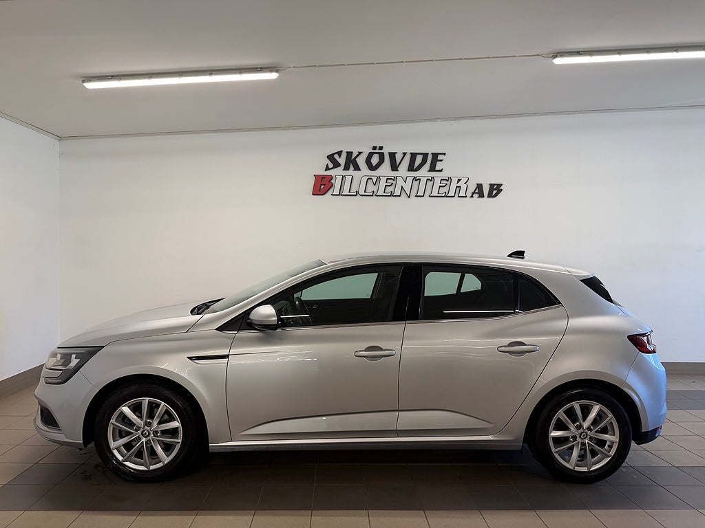 Renault Mégane 1.2 TCe 132hk ZEN/10700Mil/Nyservad/GPS/KeylessGO/Euro6