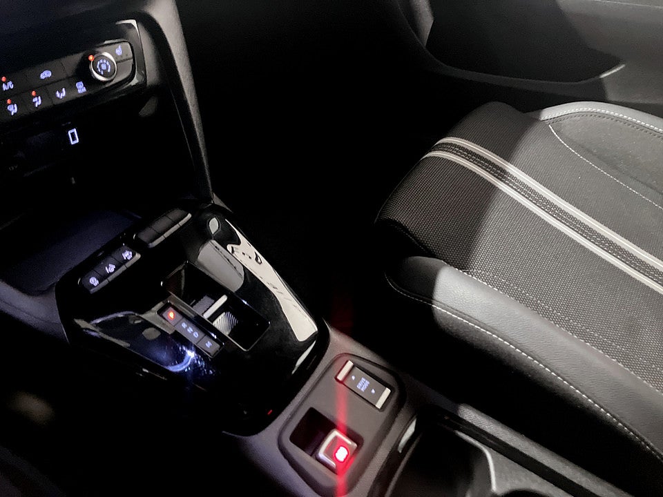 Bild på Opel Corsa GS 1.2 Turbo 100hk Aut B-KAMERA CARPLAY