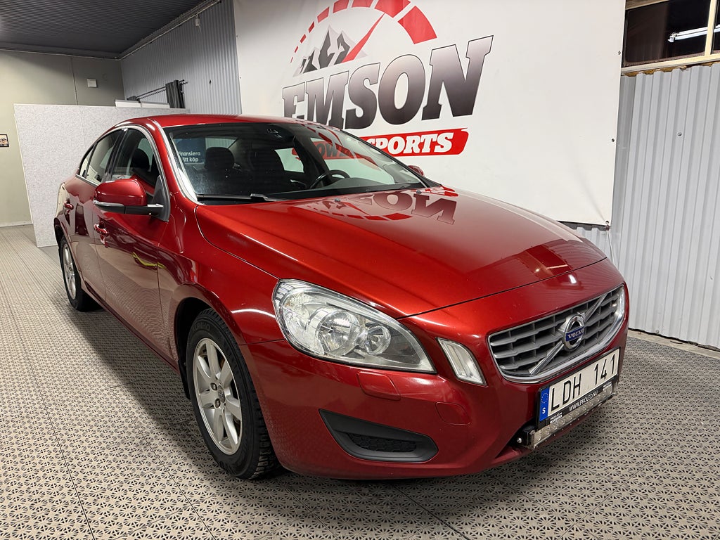 Volvo S60 D3 163 HK Kinetic (Kamrem bytt/Räntefritt/Frakt)