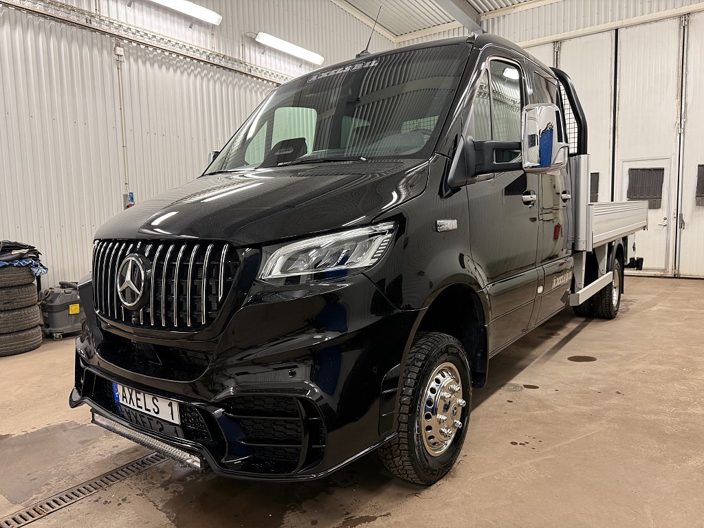 Mercedes-Benz Sprinter 519 CDI 4x4 Dubbelhytt Flak 5.5ton A3 6-sits