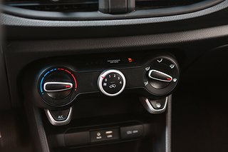 Halvkombi Kia Picanto 18 av 21