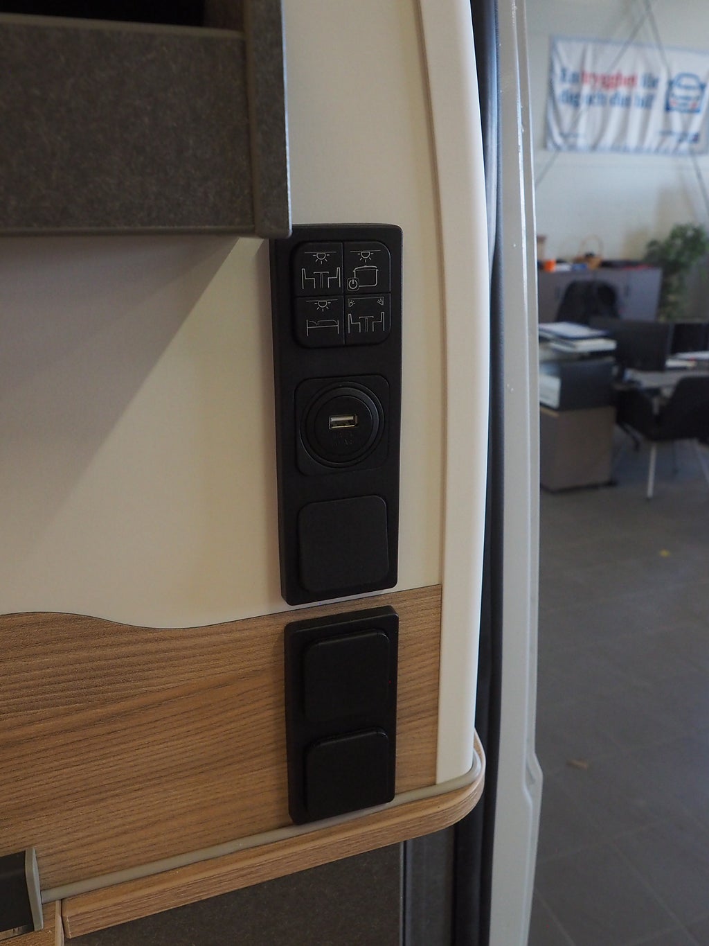 Weinsberg CaraLife 630 LQ # Van Life I Camper I Plåtis