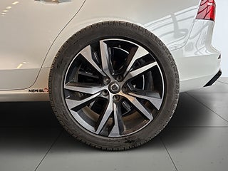 Volvo V60 T6 Plug-In Hybrid AWD PlusDark Edit S&V/Backkamera/MOMS – bild 14