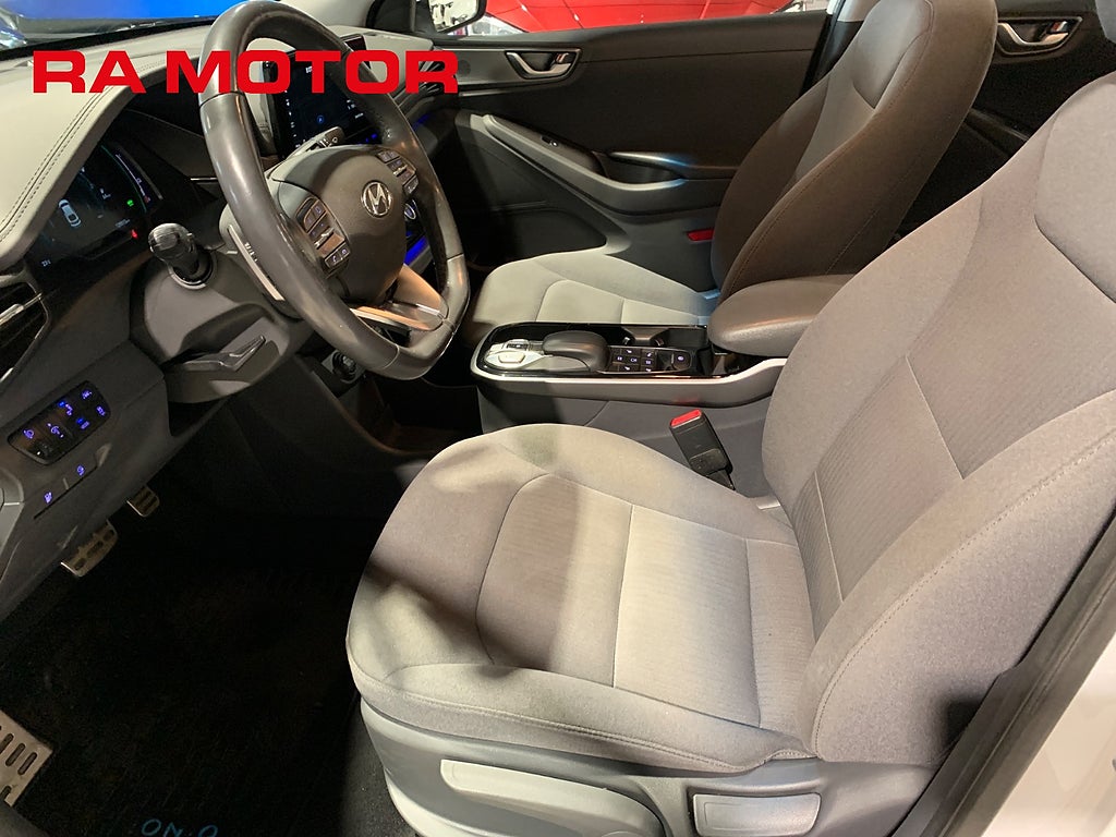 Hyundai IONIQ Electric 38.3 kWh Premium Plus | Navi | Infinty | B-Kam