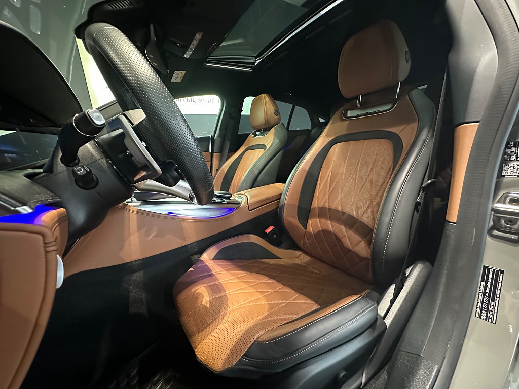 Mercedes-Benz AMG GT 4 43 4MATIC+ Krok Värmare - bild 6