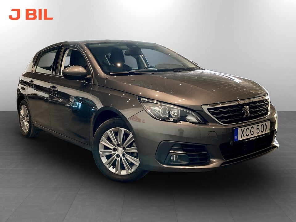Bild på Peugeot 308 5D Allure 1.2 PT 130hk Aut - DRAG, CARPLAY