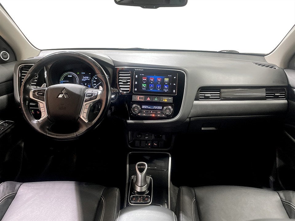 Bild på Mitsubishi Outlander Business PHEV 203hk Aut 4WD - 360-KAMERA
