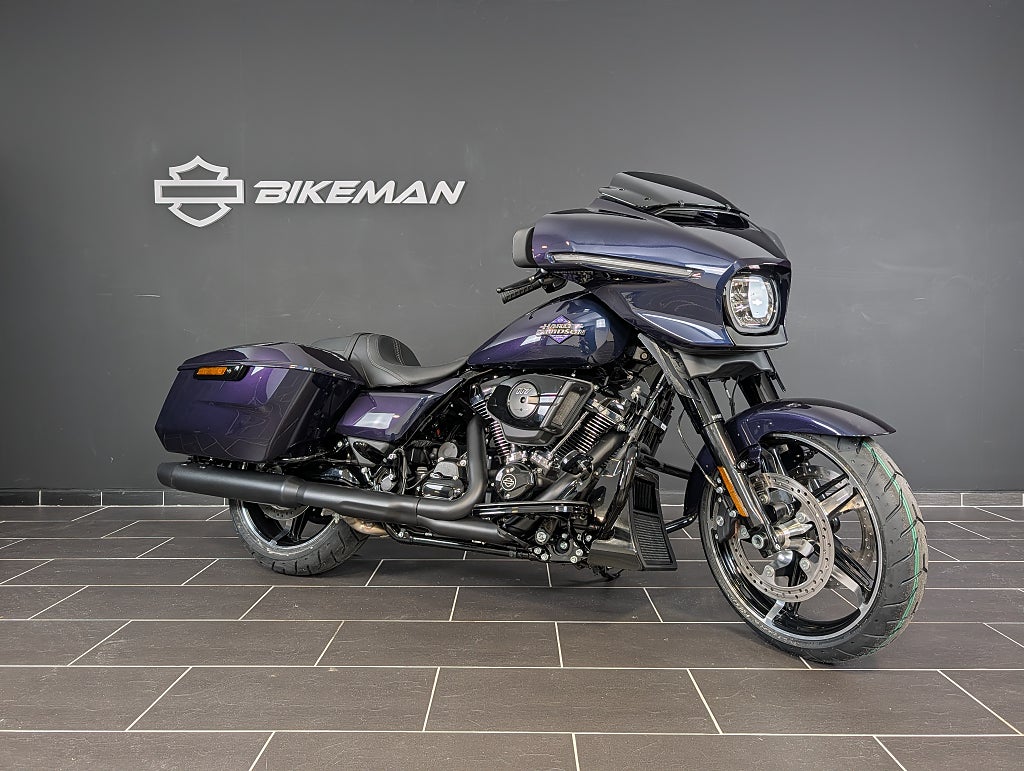 Harley-Davidson FLHX Street Glide 117" 