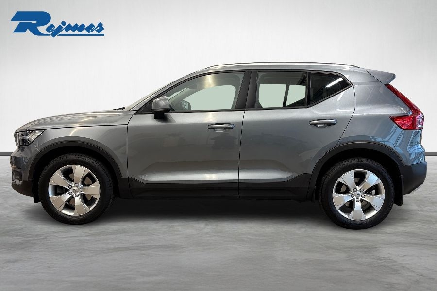 Volvo XC40 2018, kuva 2/70