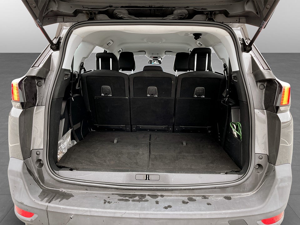 Bild på Peugeot 5008 Active 1.2 PT 130hk Aut VÄRMARE DRAG