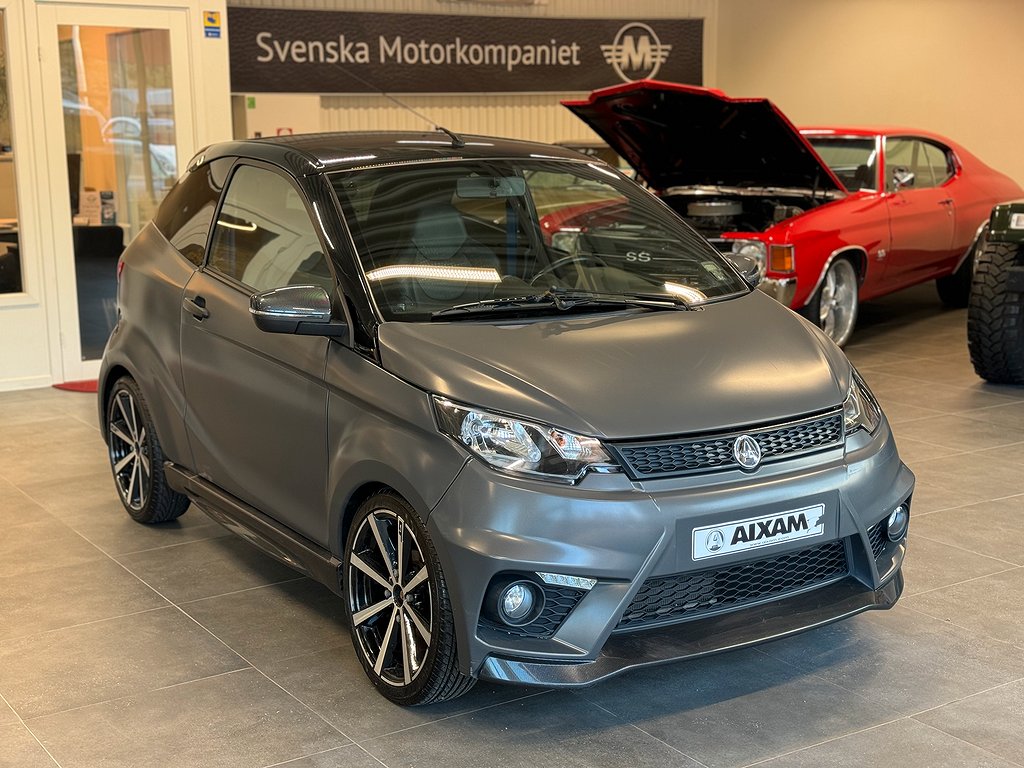 Aixam Coupe GTI Stora skärmen / ABS-bromsar / Apple carplay