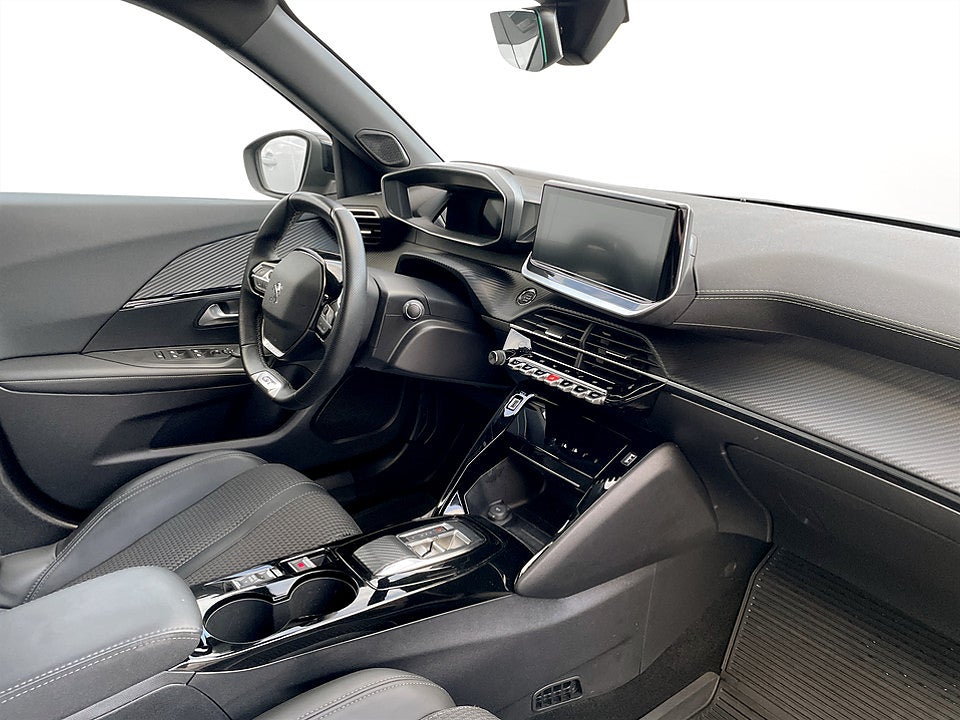 Bild på Peugeot E-2008 GT 50 kWh 136hk Aut - 360-KAMERA