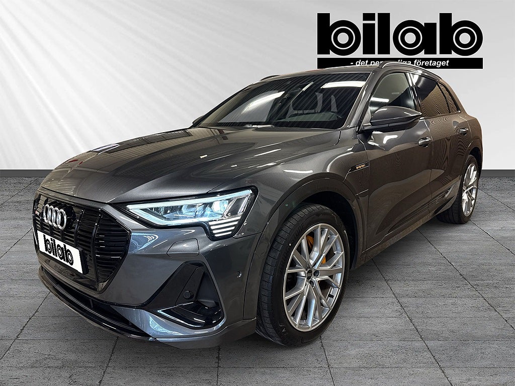 Audi E-Tron 55 quattro S-line 300,00 KW Pano, B&O, drag