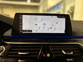 BMW 530e iPerformance Sport line GPS Kamera Pano S/V-hjul