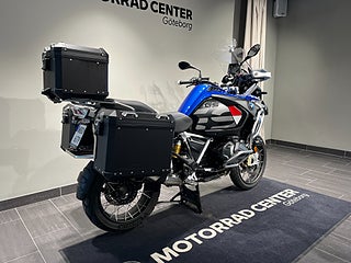 BMW R1250GSA / 3st väskor/Service avt. /Förlängd garanti/3,45% ränta