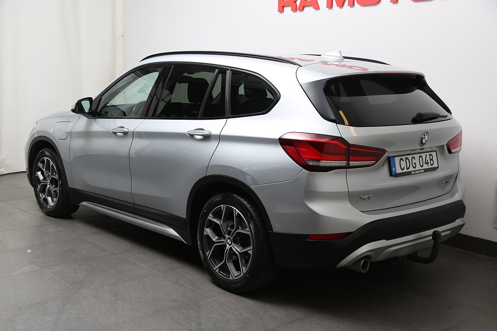 BMW X1 xDrive25e Plug-in xLine Aut Navi Kamera Drag 2021