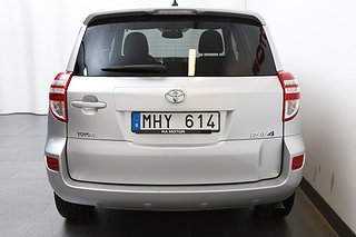 SUV Toyota RAV4 6 av 16