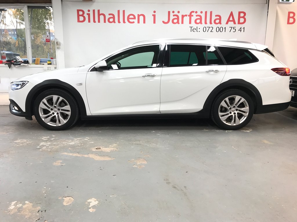 Opel Insignia Autom Country Tourer2.0 CDTI 4x4 Busines Euro6