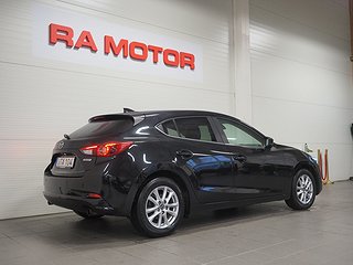 Halvkombi Mazda 3 5 av 19
