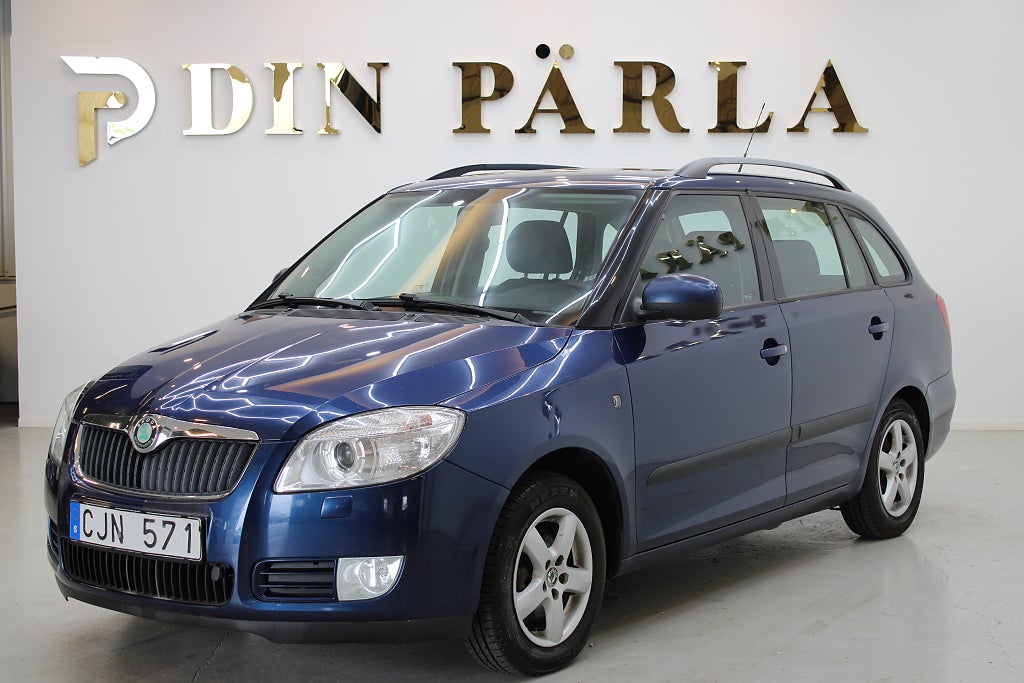 Skoda Fabia Kombi 1.4 TDI Kamrem Bytt M-Värme