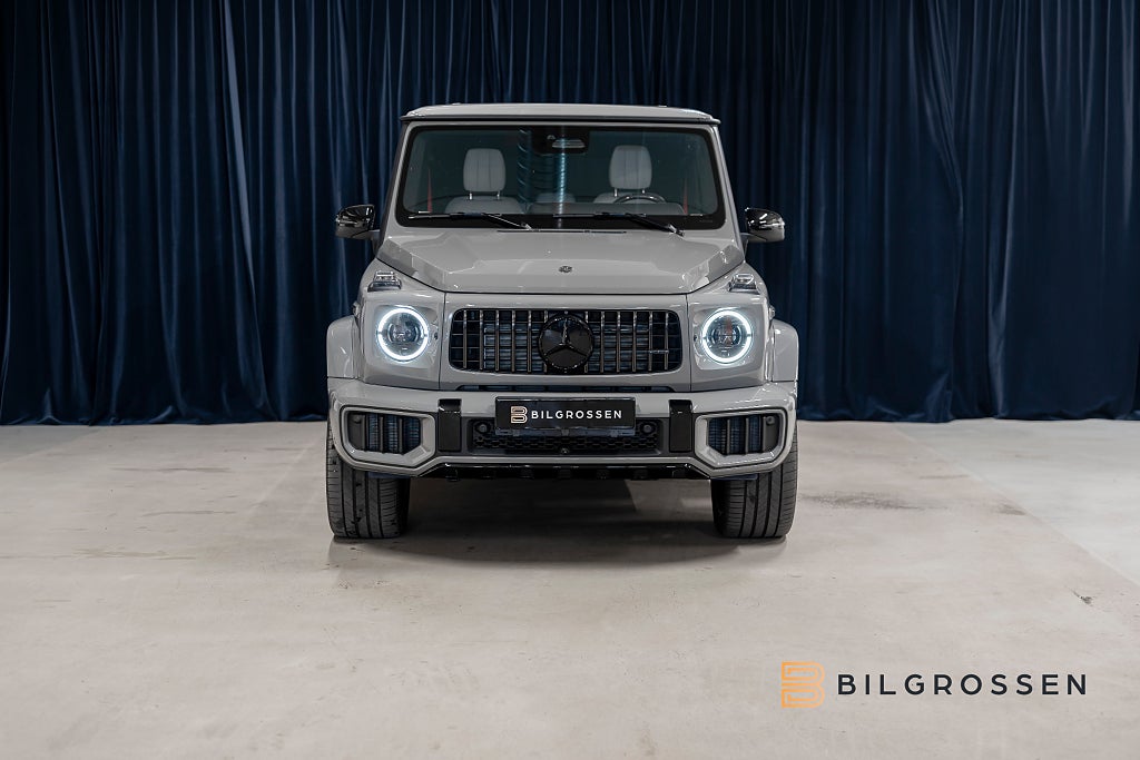 Mercedes-Benz G63 AMG Superior Line Kolfiber Active Ride MY27 MOMS