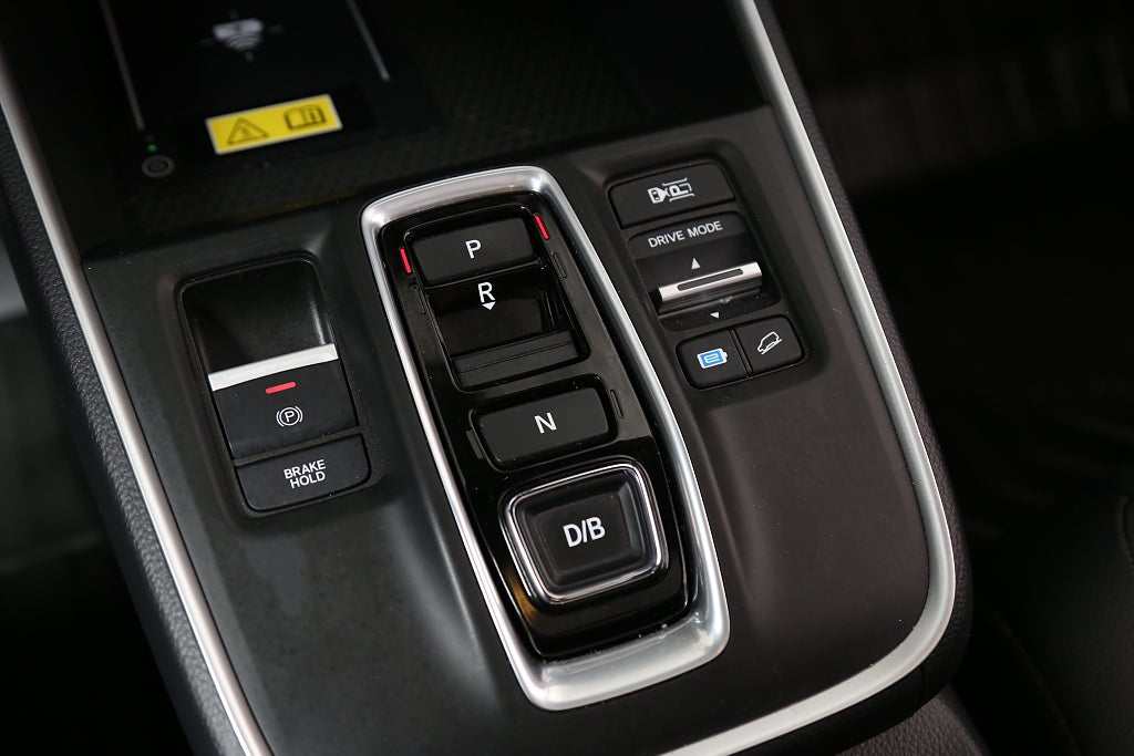 Honda CR-V e:PHEV Advance Tech Aut Skinn 360° Pano Drag Leasbar 2024