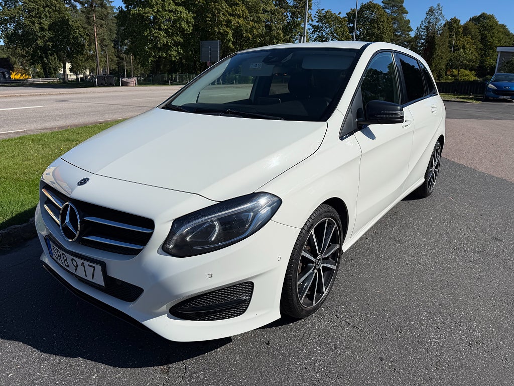 Mercedes-Benz B 180 d 7G-DCT Urban Euro 6/Ny Besiktigad